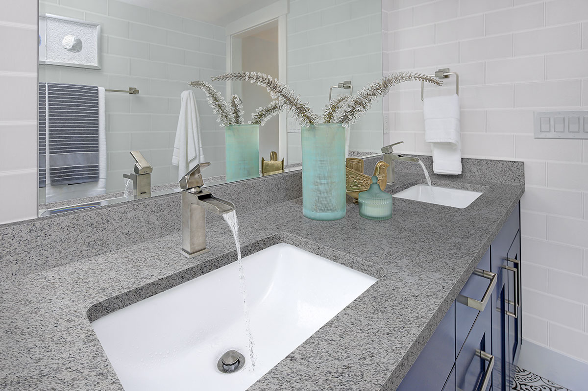 Ceara White Granite thumbnail 3