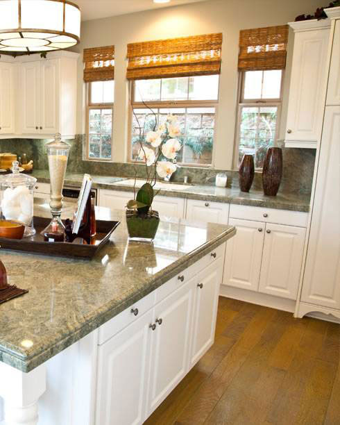 Costa Esmeralda Granite thumbnail 6