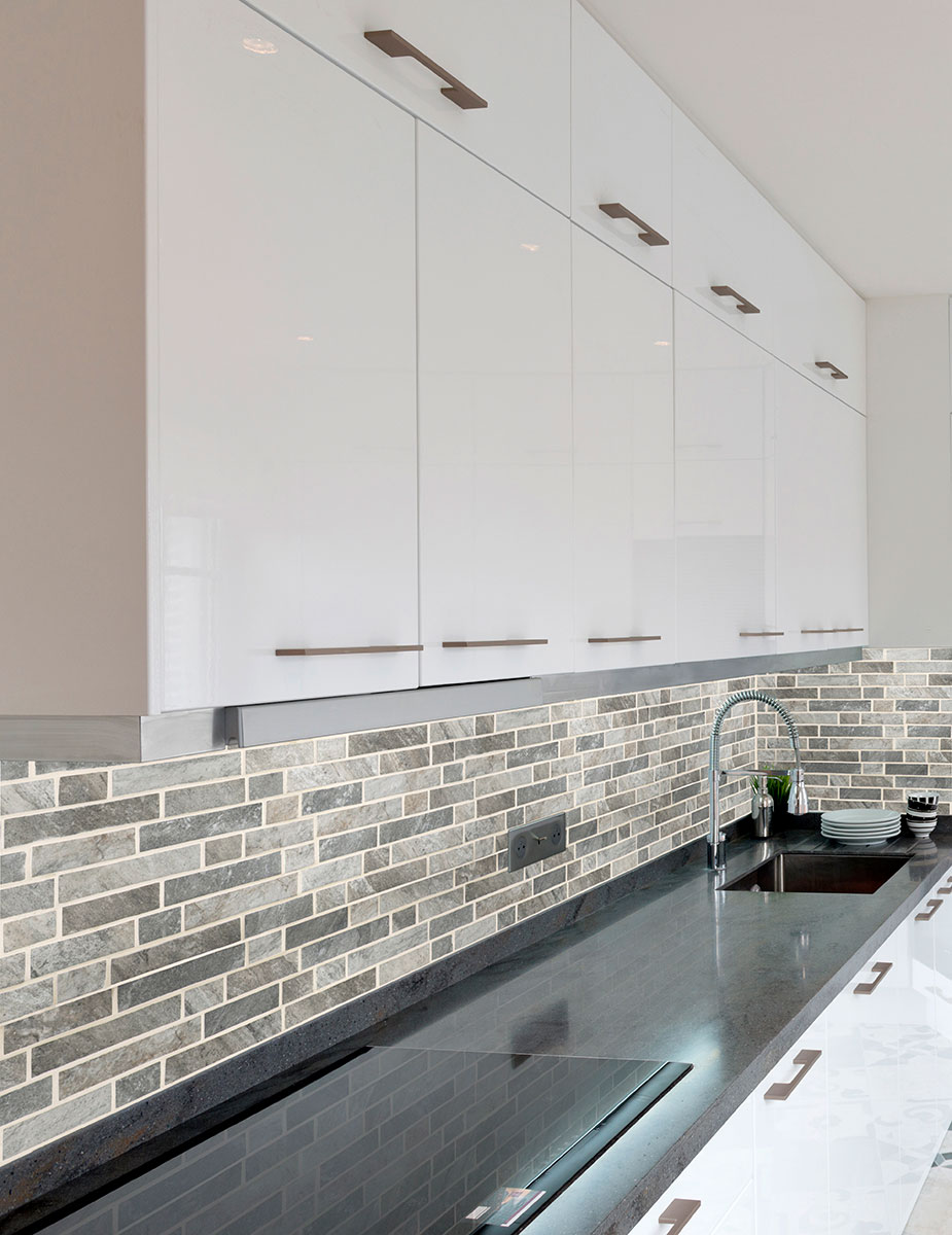 Stonella Interlocking Glass Tile thumbnail 4